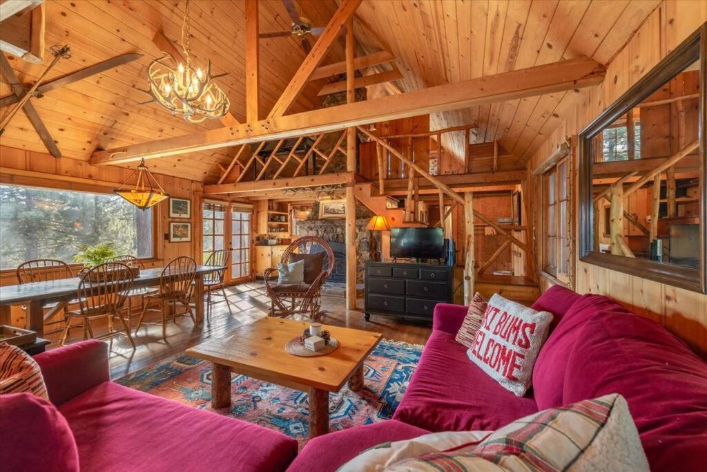 Coziest Cabin In Tahoe W Stone Fireplace Comfy Beds Close To Slopes & Lake Carnelian Bay Exterior photo
