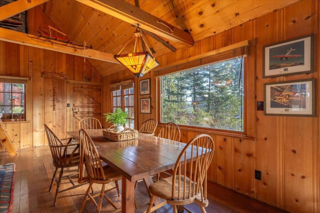 Coziest Cabin In Tahoe W Stone Fireplace Comfy Beds Close To Slopes & Lake Carnelian Bay Exterior photo