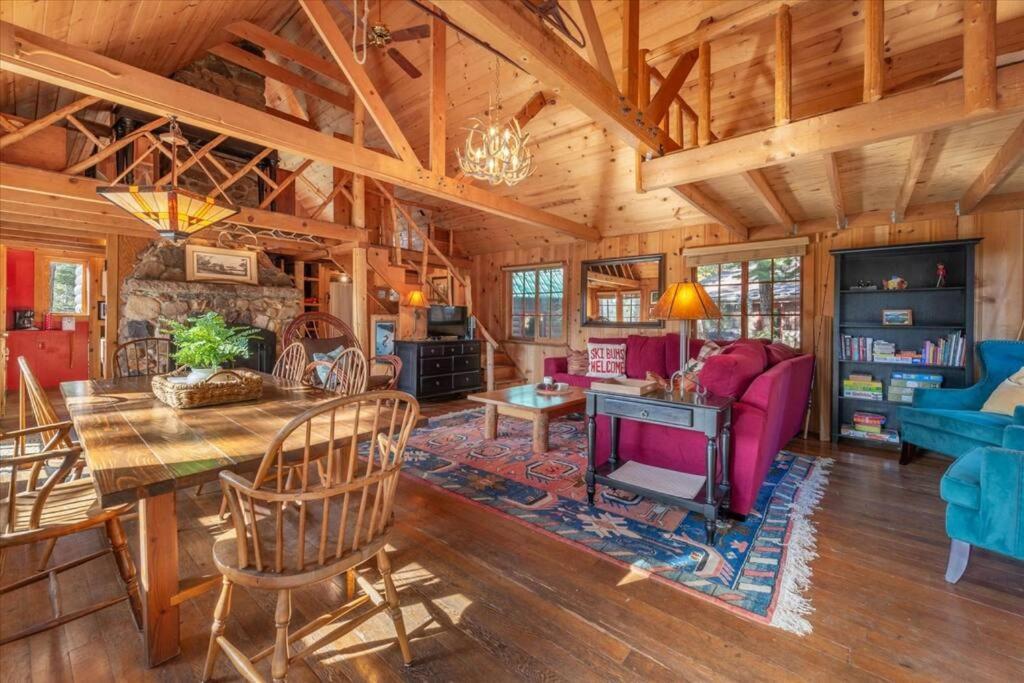 Coziest Cabin In Tahoe W Stone Fireplace Comfy Beds Close To Slopes & Lake Carnelian Bay Exterior photo